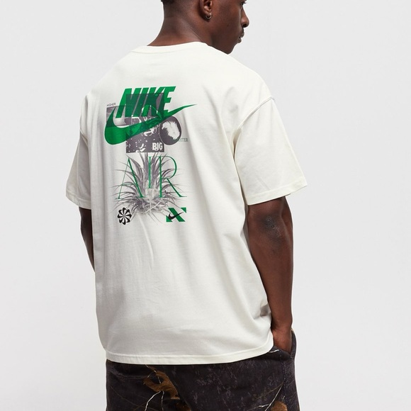 Nike Men’s T shirt - Picture 6 of 7